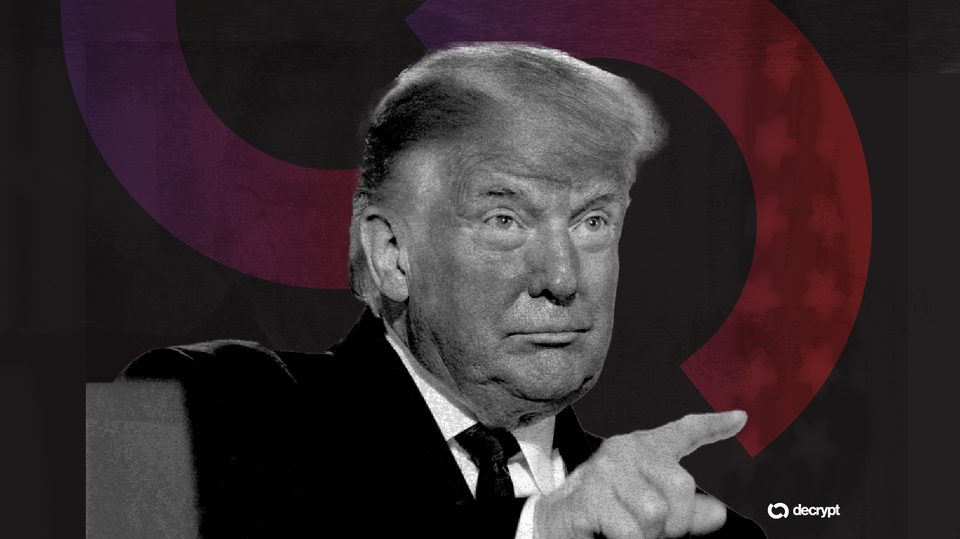 Senator Questions SEC Over Treatment of Trump-Linked Crypto Businesses